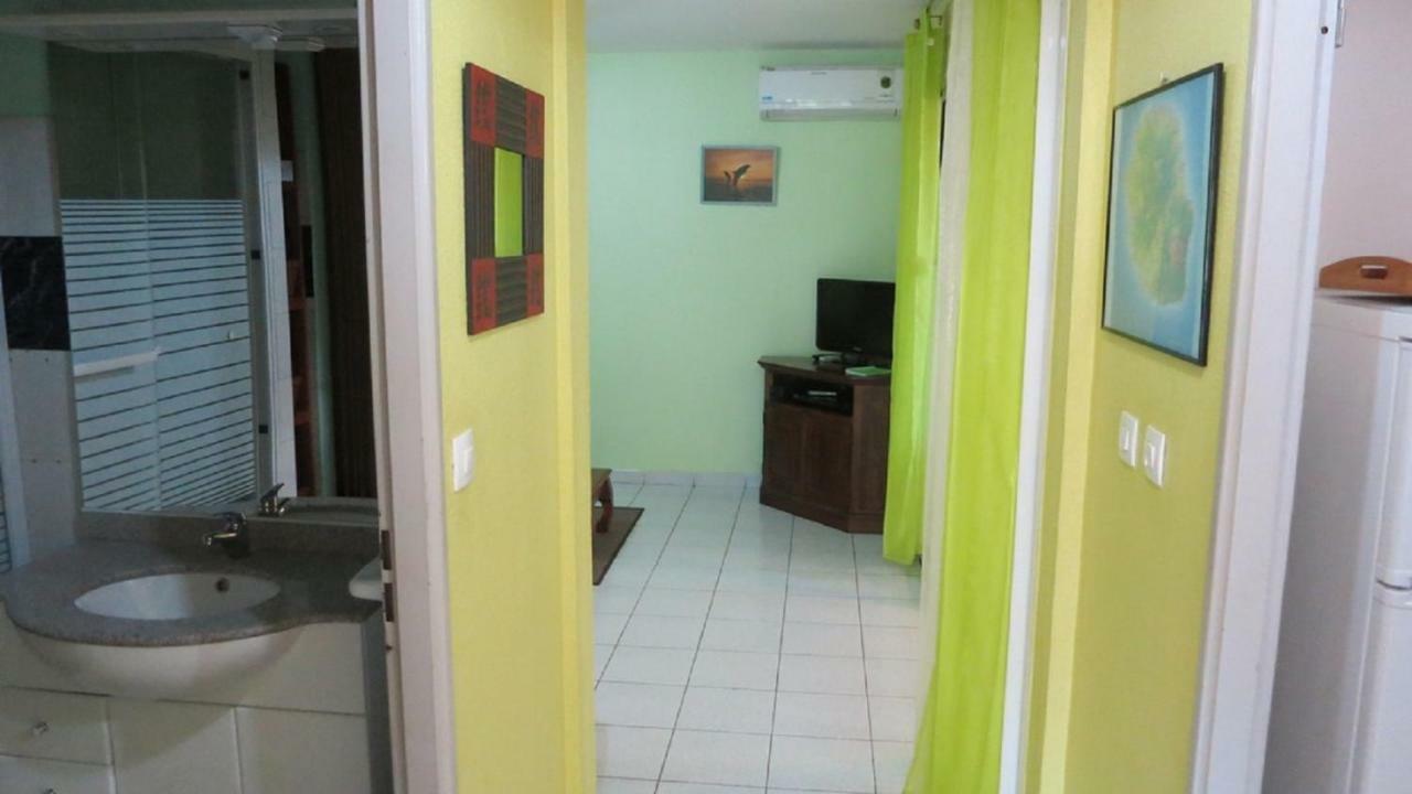 Apartament Baliste Jardin De Corail Saint-Gilles Les Bains Zewnętrze zdjęcie