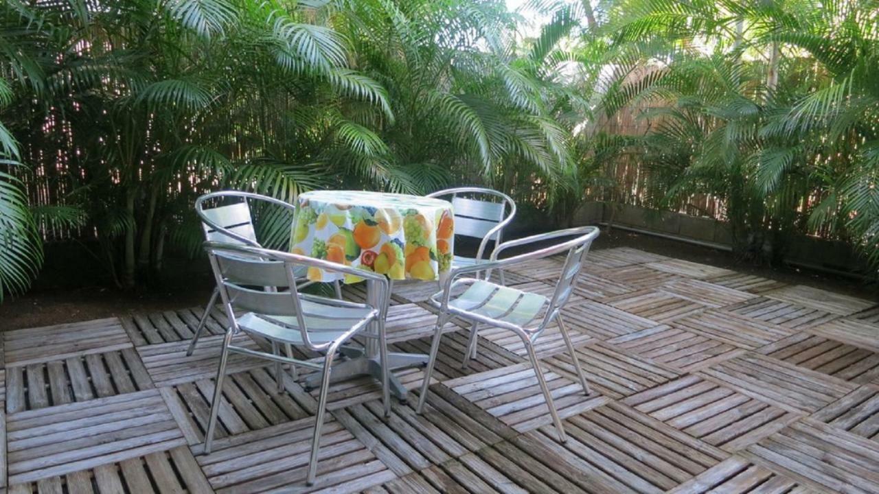 Apartament Baliste Jardin De Corail Saint-Gilles Les Bains Zewnętrze zdjęcie