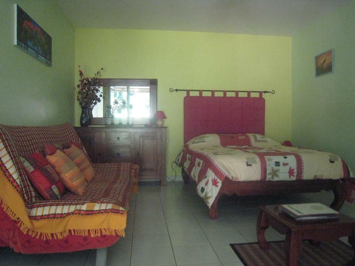 Apartament Baliste Jardin De Corail Saint-Gilles Les Bains Zewnętrze zdjęcie